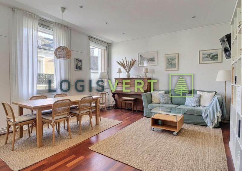 Appartement - 106 m² - 4 pièces