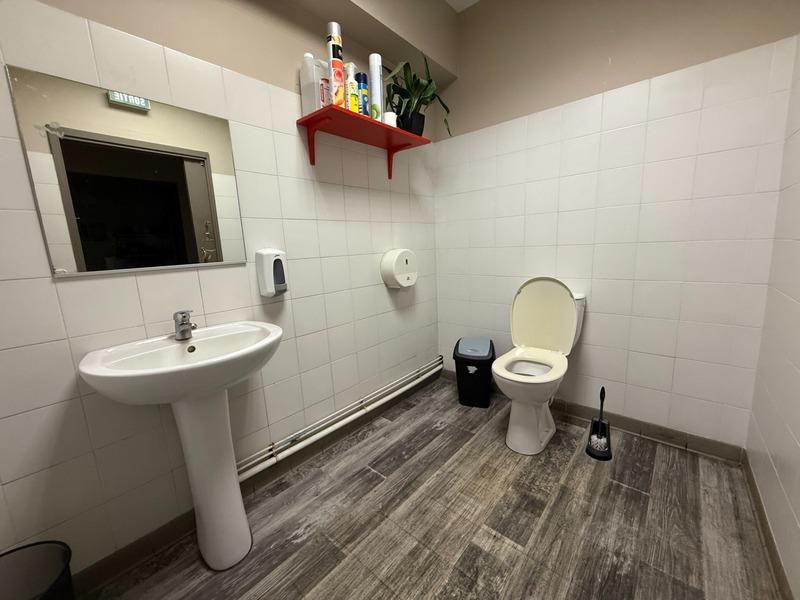 Fonds de commerce - 130 m²