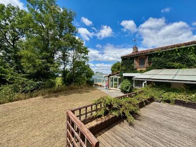 Maison - 159 m² - 6 pièces