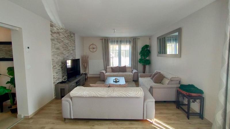 Maison - 158 m² - 6 pièces