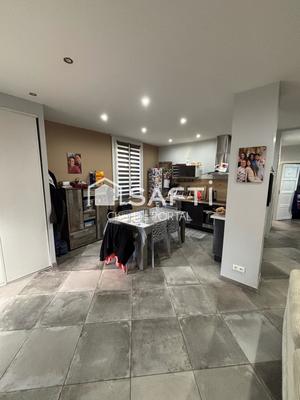 Maison - 130 m² - 4 pièces