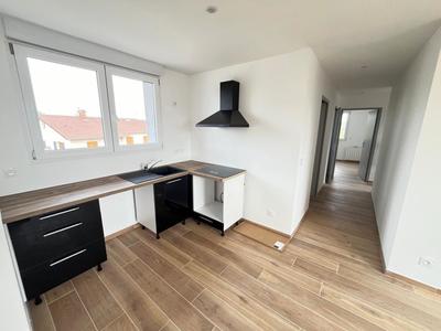 Appartement - 70 m² - 4 pièces