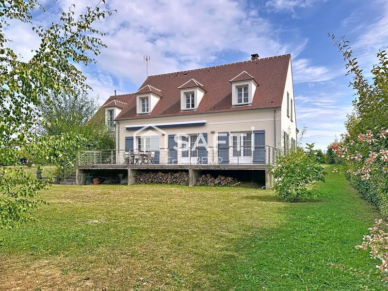 Maison - 230 m² - 7 pièces