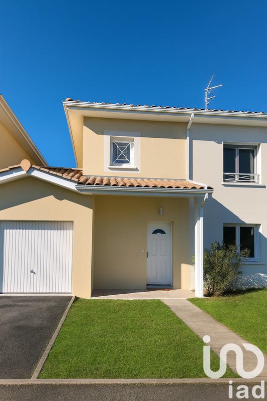 Maison - 103 m² - 5 pièces