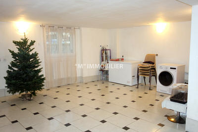 Maison - 160 m² - 5 pièces