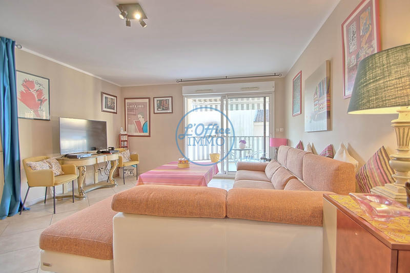 Appartement - 85 m² - 4 pièces