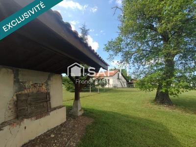 Maison - 100 m² - 6 pièces