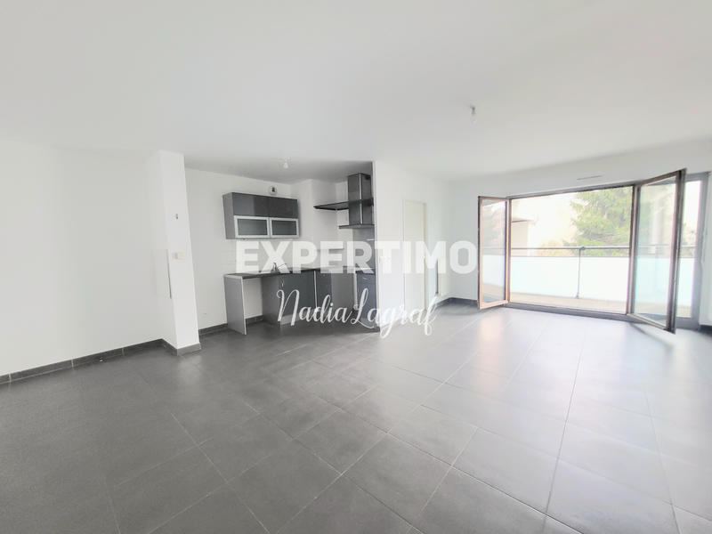 Appartement - 70 m² - 3 pièces