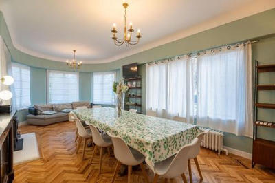 Maison - 195 m² - 7 pièces