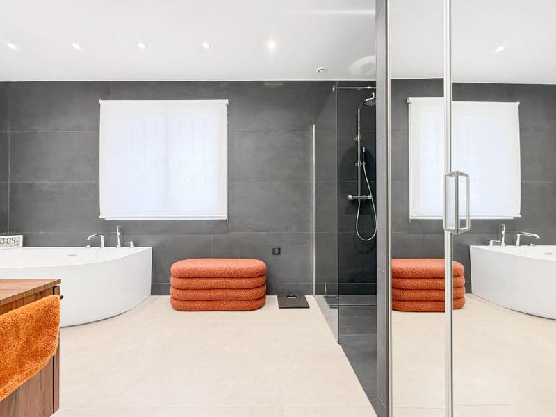 Maison - 192 m² - 4 pièces