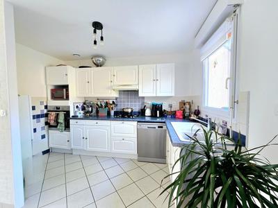 Maison - 86 m² - 4 pièces