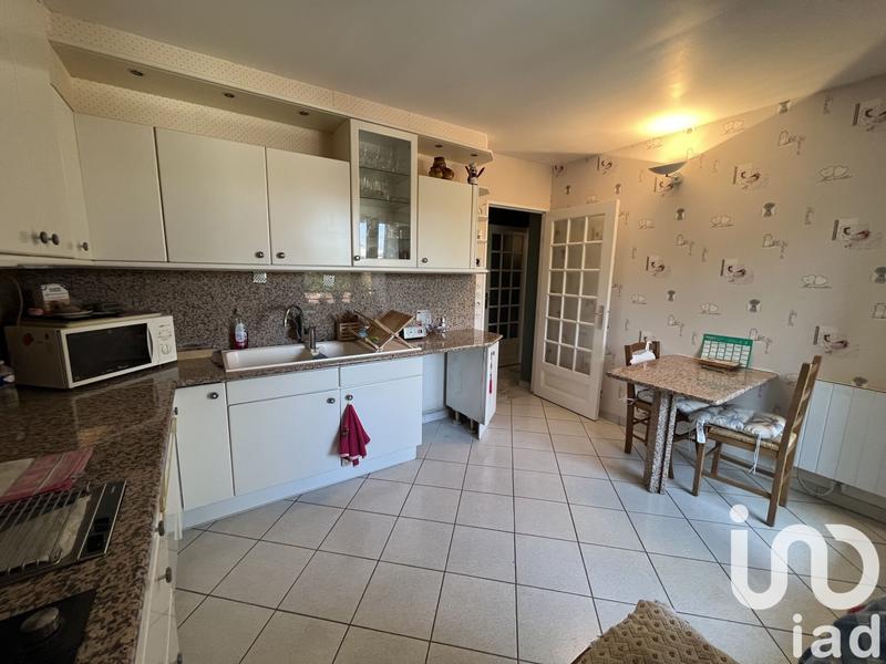 Appartement - 80 m² - 4 pièces