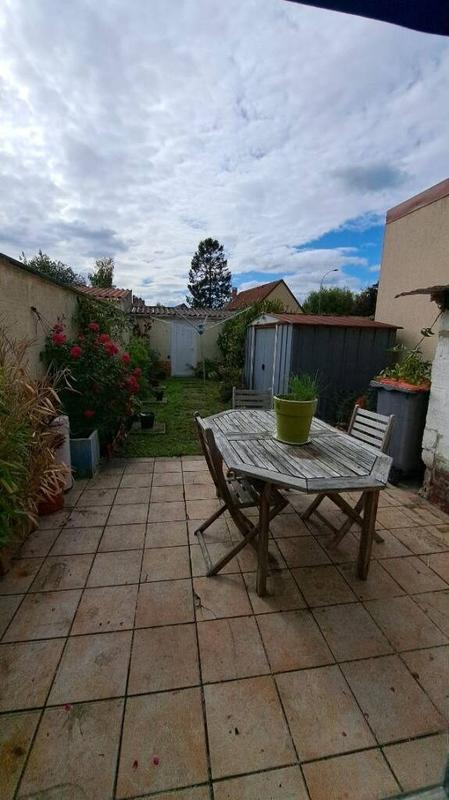 Maison - 95 m² - 6 pièces