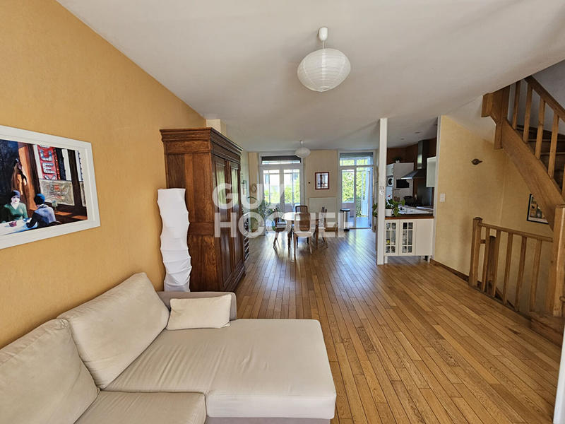Maison - 120 m² - 5 pièces