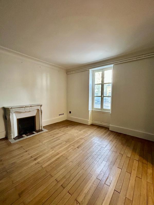 Bureau - 195 m² - 8 pièces