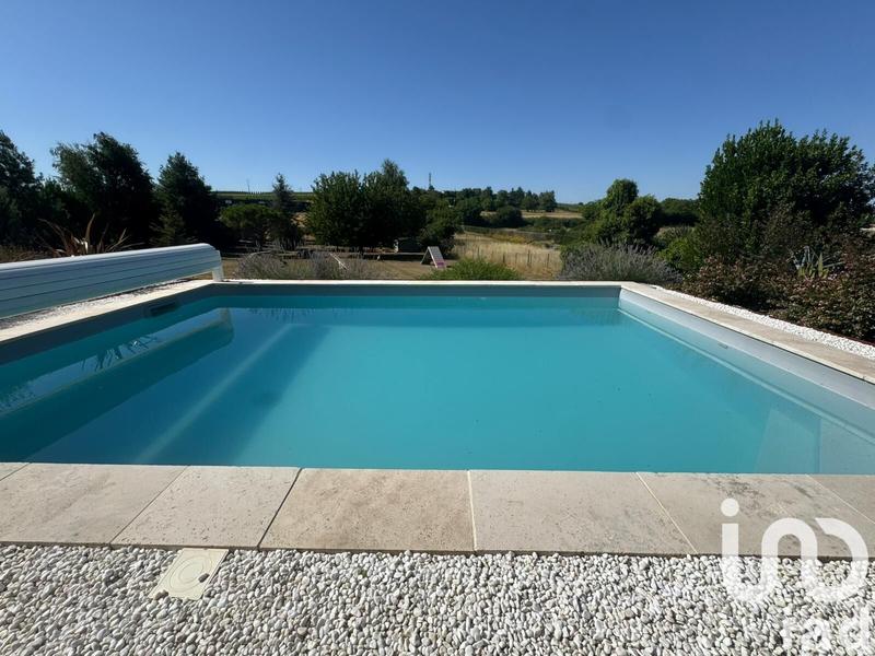 Maison - 194 m² - 8 pièces