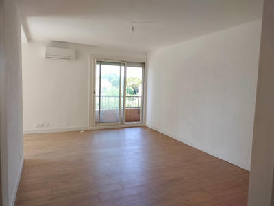 Appartement - 89 m² - 5 pièces