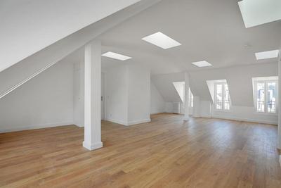 Appartement - 122 m² - 4 pièces