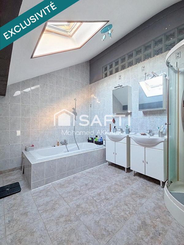 Maison - 195 m² - 6 pièces