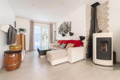 Maison - 92 m² - 5 pièces