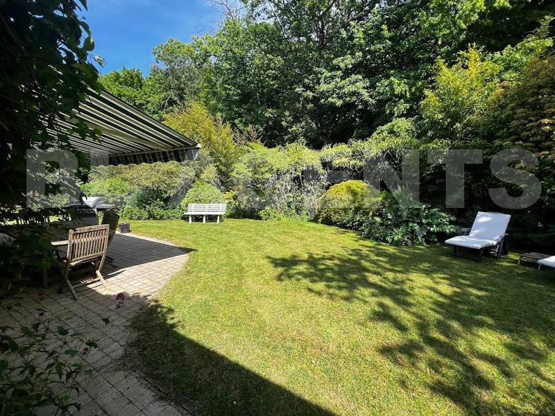 Maison - 142 m² - 7 pièces