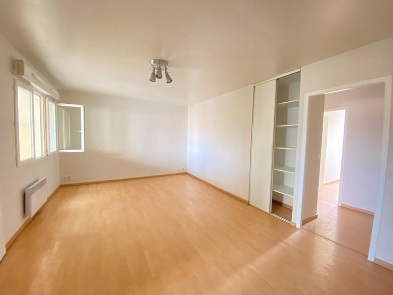 Immeuble - 370 m² - 18 pièces