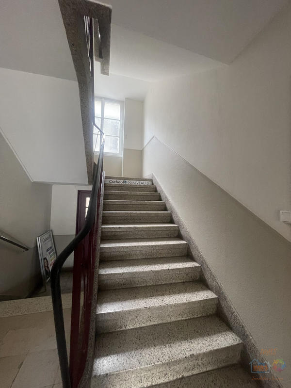 Appartement - 101 m² - 5 pièces