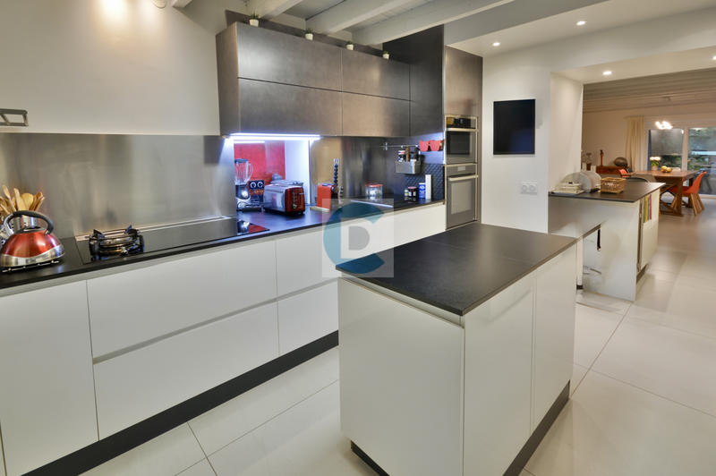 Ferme - 270 m² - 8 pièces