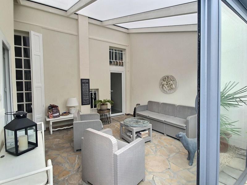 Maison - 170 m² - 8 pièces