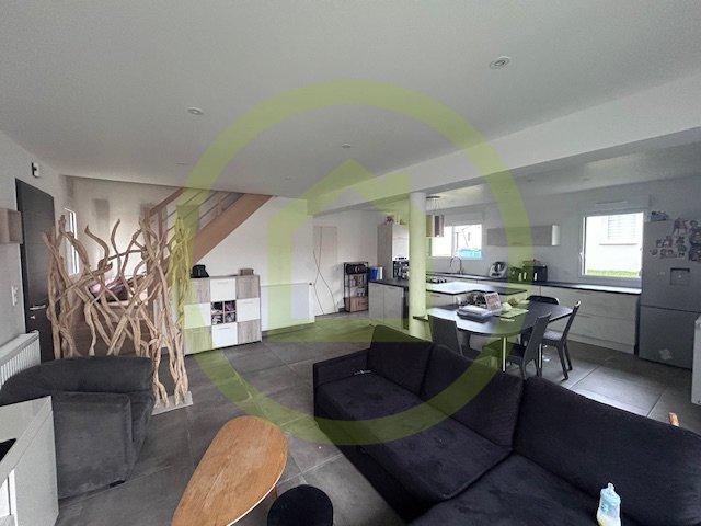 Maison - 103 m² - 5 pièces