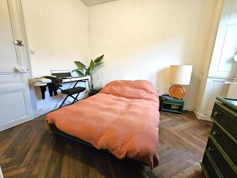 Appartement - 87 m² - 5 pièces
