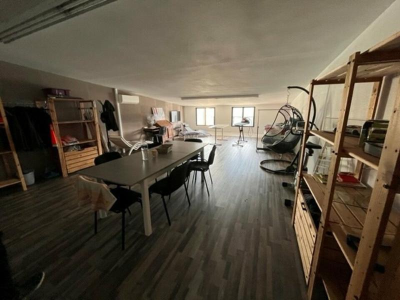 Local commercial - 240 m²