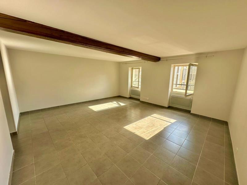 Appartement - 91 m² - 4 pièces