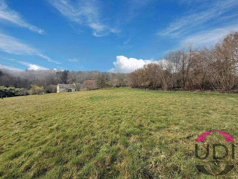 Terrain constructible - 10 080 m²