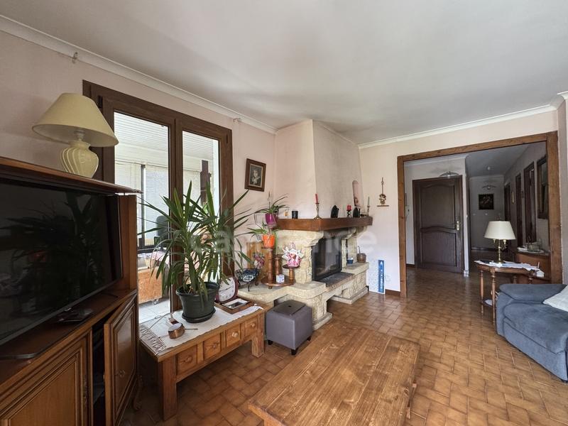 Maison - 182 m² - 7 pièces