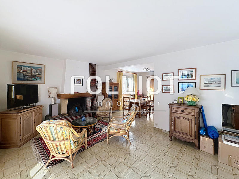 Maison - 159 m² - 7 pièces