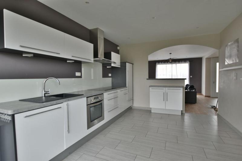 Maison - 107 m² - 5 pièces