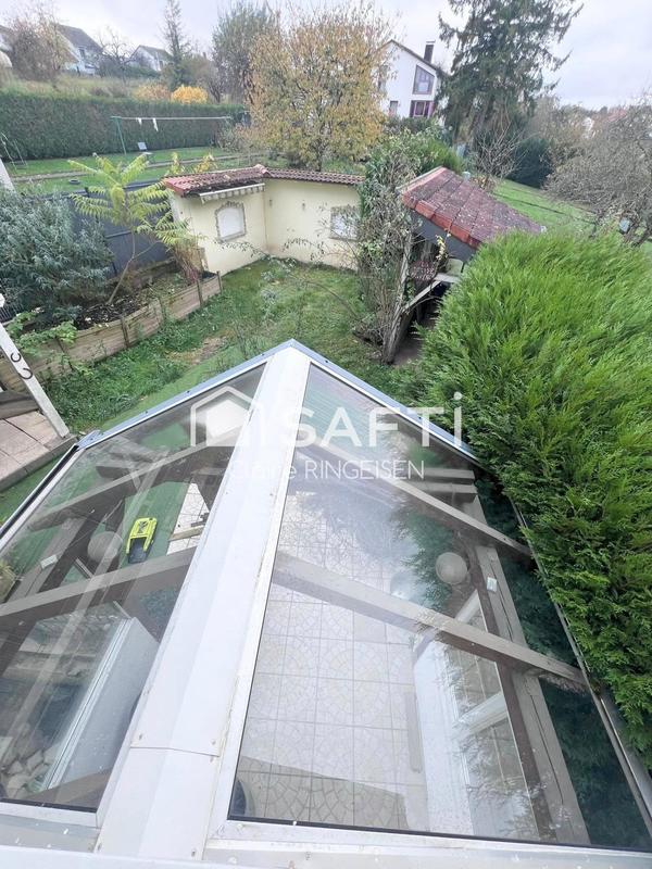 Maison - 138 m² - 7 pièces