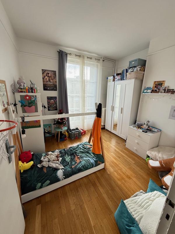 Appartement - 99 m² - 4 pièces