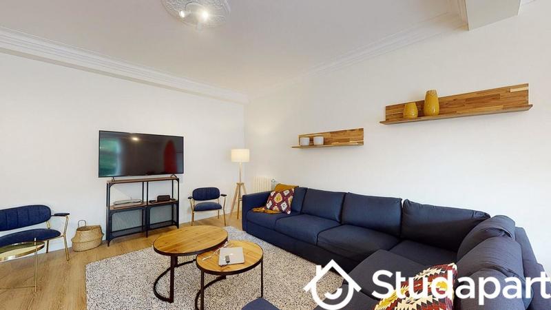 Chambre - 11 m² - 1 pièce