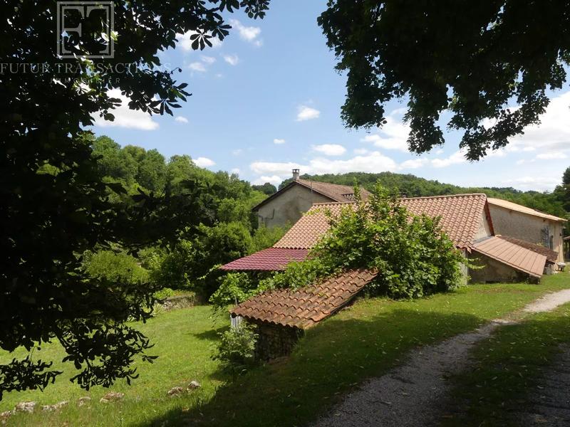 Maison - 128 m² - 6 pièces