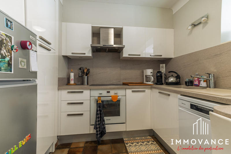 Maison traditionnelle - 161 m² - 6 pièces