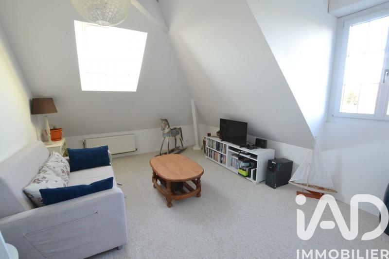 Maison - 200 m² - 9 pièces