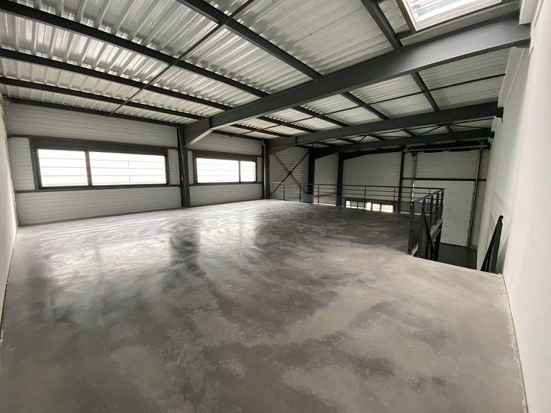 Local commercial - 288 m² - 1 pièce