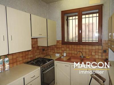 Maison - 214 m² - 8 pièces