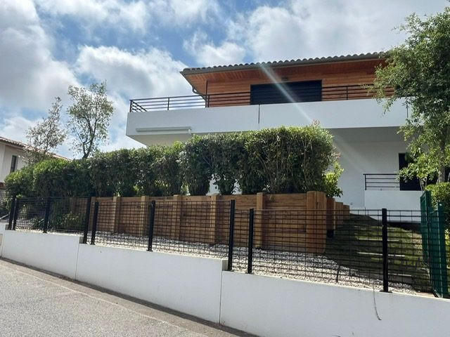 Appartement - 111 m² - 4 pièces