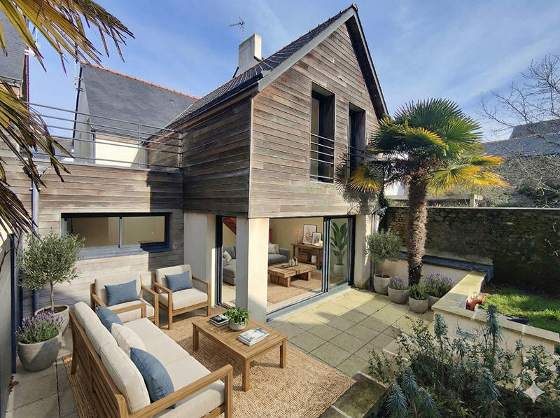 Maison - 103 m² - 4 pièces