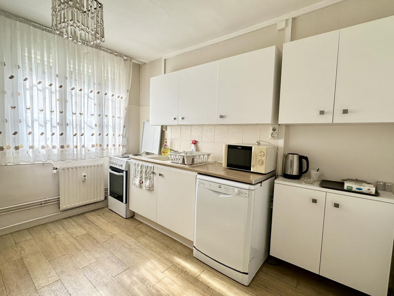 Appartement - 77 m² - 3 pièces