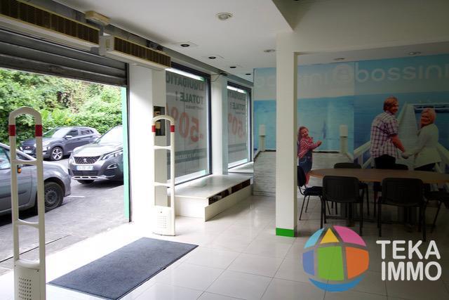 Local commercial - 192 m² - 1 pièce