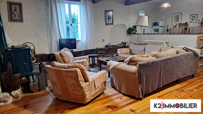 Maison - 486 m² - 14 pièces